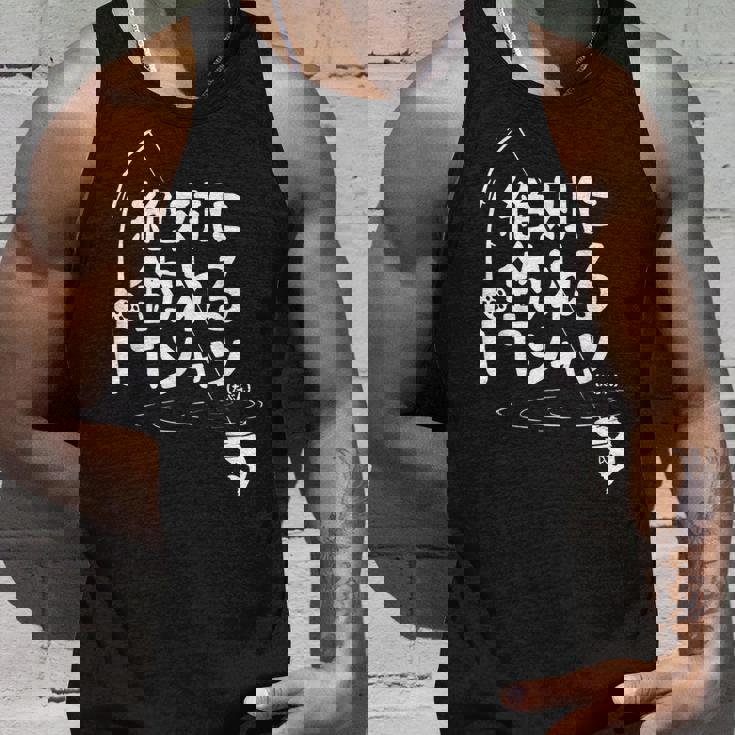 絶対に釣れる 願掛け ゲン担ぎ 釣り好き 川釣り 海釣り 趣味 おもしろ ネタ 趣味釣り 釣り タンクトップ 彼への贈り物