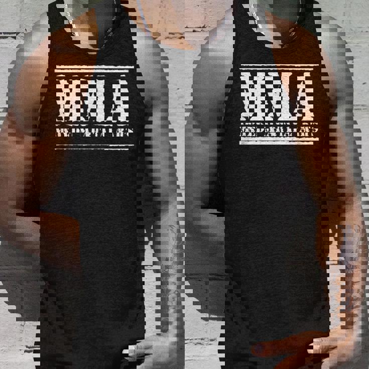 総合格闘技総合格闘技 タンクトップ 彼への贈り物