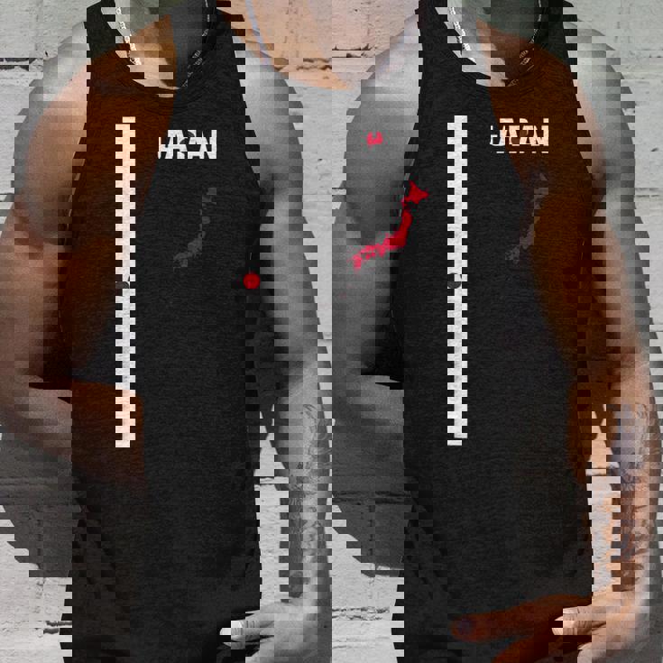 縦型日本国旗、文字「Japan」&シルエットマップ タンクトップ 彼への贈り物