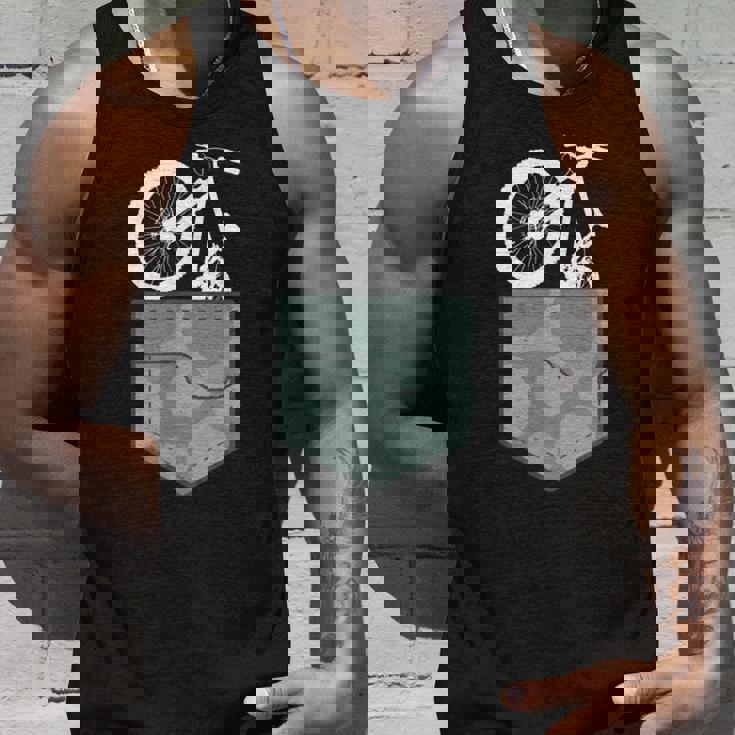 自転車チェストポケットバッグ 迷彩柄 マウンテンバイクギフト タンクトップ 彼への贈り物