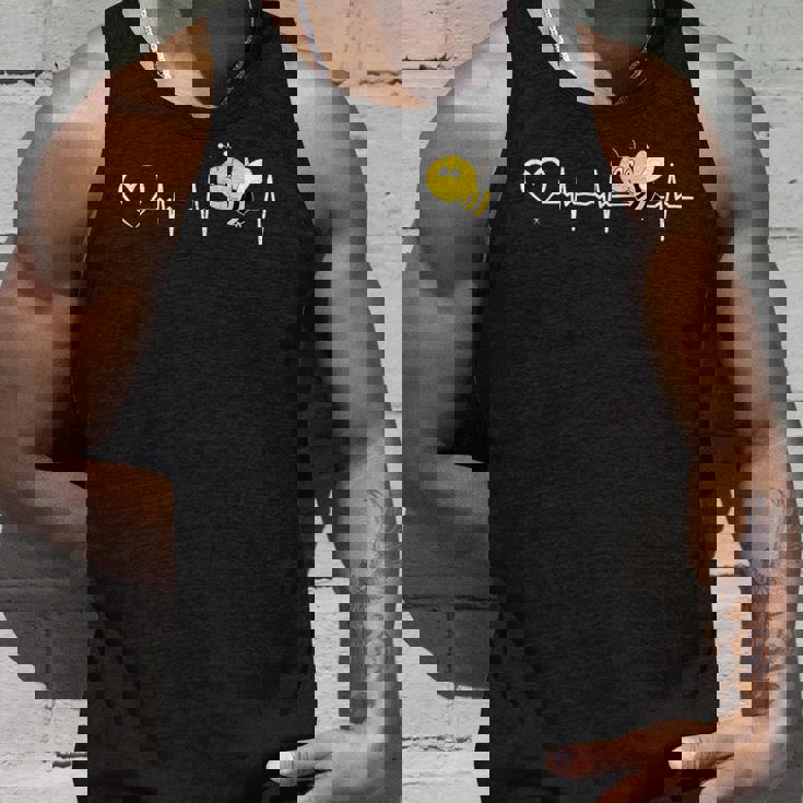 蜂 ハートビート 蜂 ハート 蜂 女王 ミツバチ タンクトップ 彼への贈り物