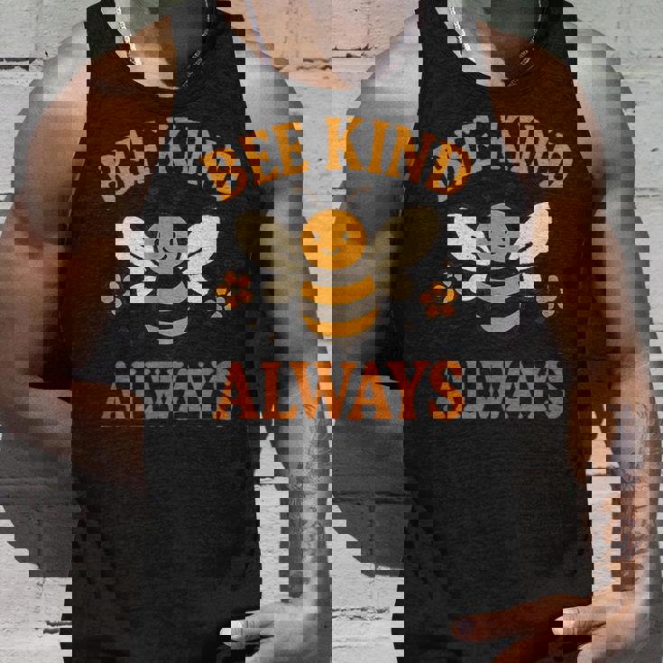 蜂はいつも優しく。先生の優しさ タンクトップ 彼への贈り物