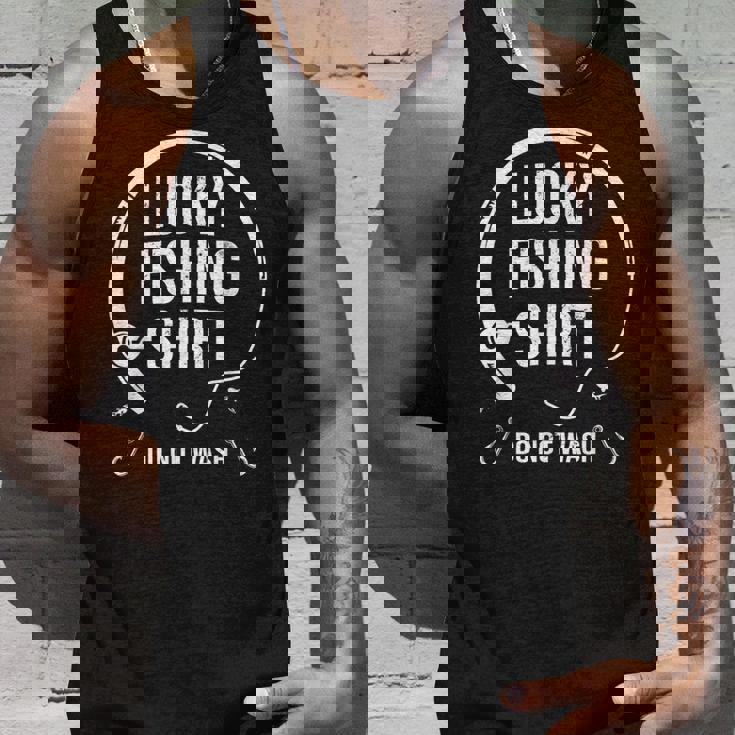 釣り好き 釣りに行きたい ゲン担ぎ ラッキーアイテム 釣り好きな人へのプレゼント 面白い キャンプ 趣味 漁師 釣り タンクトップ 彼への贈り物