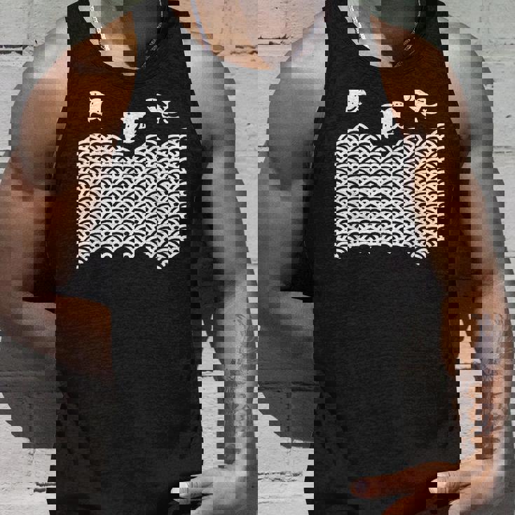 青海波文様 浜千鳥 ロケット 日本の夏 和柄 波 海 ビーチ 鳥 おもしろ 幾何学模様 伝統柄 オリジナル タンクトップ 彼への贈り物