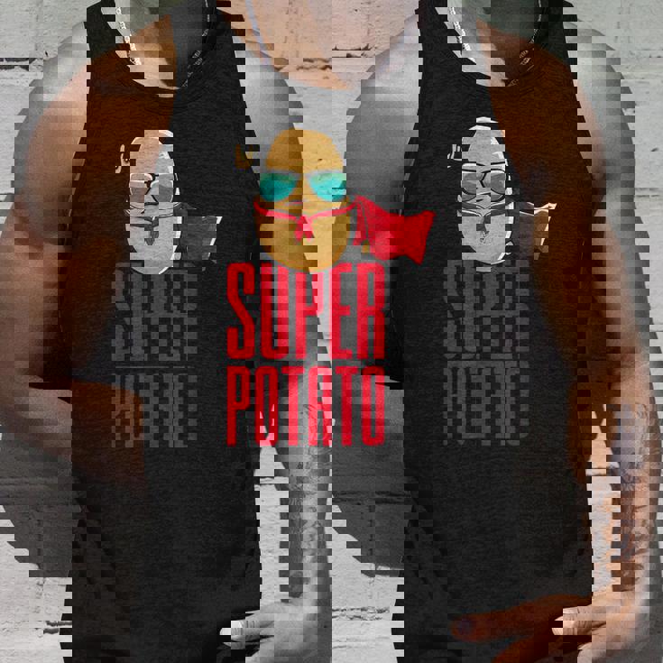 面白いかわいいスーパーポテトアニメ衣装グラフィックデザイン。 タンクトップ 彼への贈り物