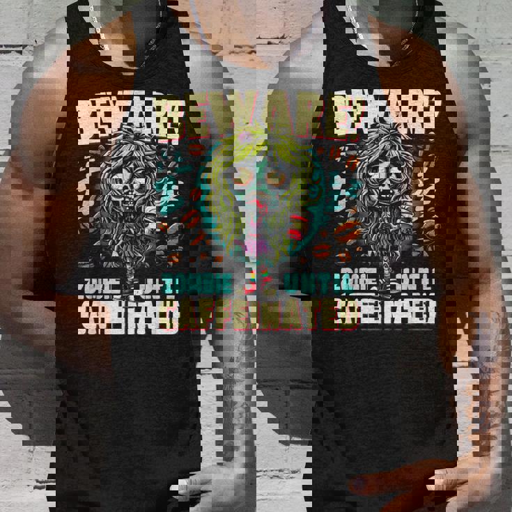 面白いコーヒーゾンビガール、カフェインが入るまでゾンビに注意 タンクトップ 彼への贈り物