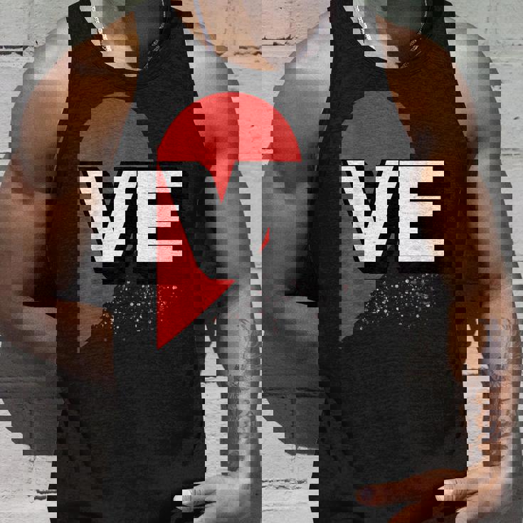 ２人で着るとハートが出来る Loveの文字になる 「Ve」カップル 恋人 タンクトップ 彼への贈り物