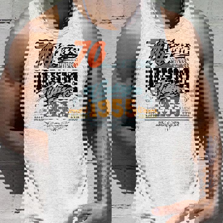 70歳の誕生日 ヴィンテージ 1955 70 Years Of Being Awesome レトロ タンクトップ 彼への贈り物