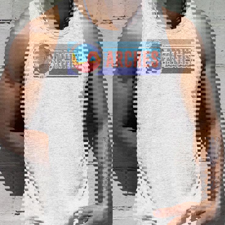 Arches National Park ヴィンテージ ユタtシャツ タンクトップ 彼への贈り物