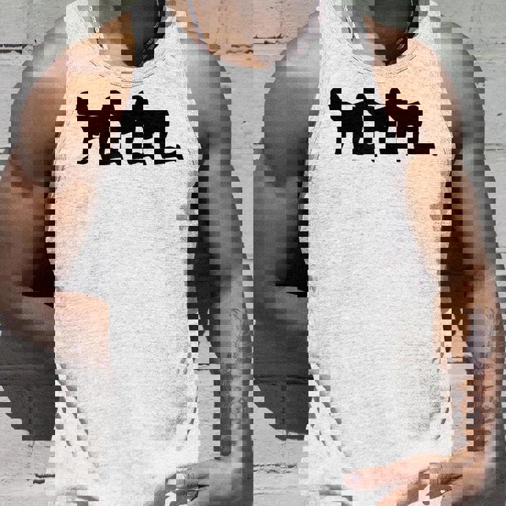 Centipede Humor Human Centiped Parody Horor タンクトップ 彼への贈り物