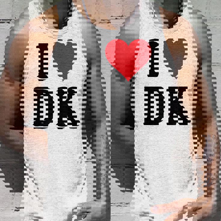 I Heart Dk Initials I Love DK First And Last Name D K タンクトップ 彼への贈り物