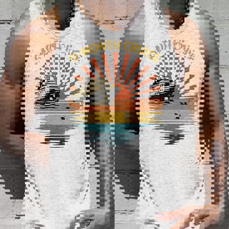 Nine Month Cruisehipunset Withharks In Ocean 長袖tシャツ タンクトップ 彼への贈り物