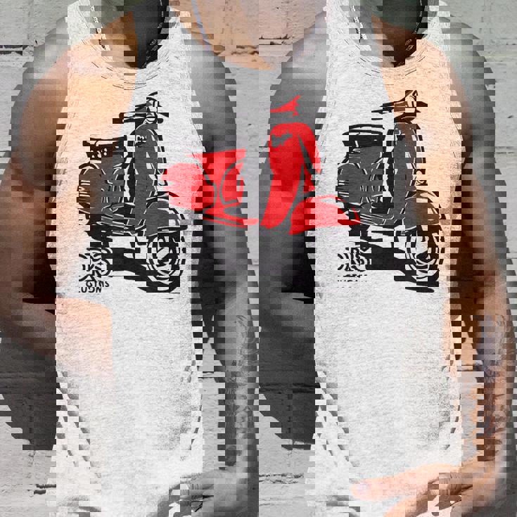 Piaggio クラシックスクーター イタリア製 ピンク タンクトップ 彼への贈り物