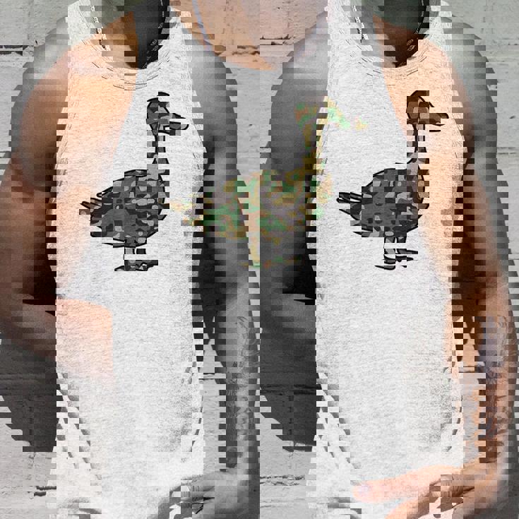 「鴨フラージュ」かも カモフラージュ 迷彩 ダジャレ 駄洒落 動物 鳥 カモ 鳧 カムフラージュ 兵士 軍隊 軍人 国防 タンクトップ 彼への贈り物