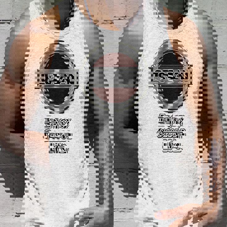 【バックプリント・背中側】Ossan おっさん（車好き ロゴ エンブレム パロディ）【変なデザイン屋さん】文字 面白い タンクトップ 彼への贈り物