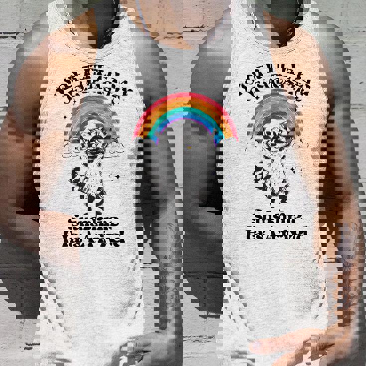 あなたの小さな皮肉な太陽の光はアライグマに到着しました タンクトップ 彼への贈り物