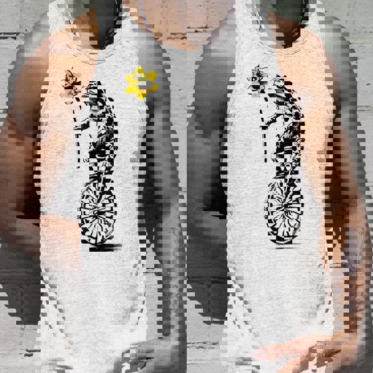 かわいい面白いカエルの一輪車 タンクトップ 彼への贈り物