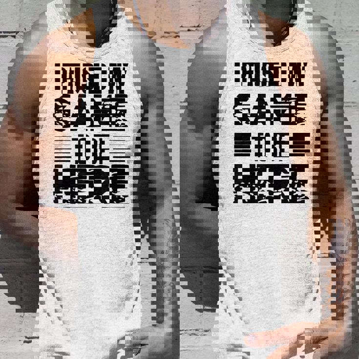 ここに来るためにゲームを一時停止しました タンクトップ 彼への贈り物