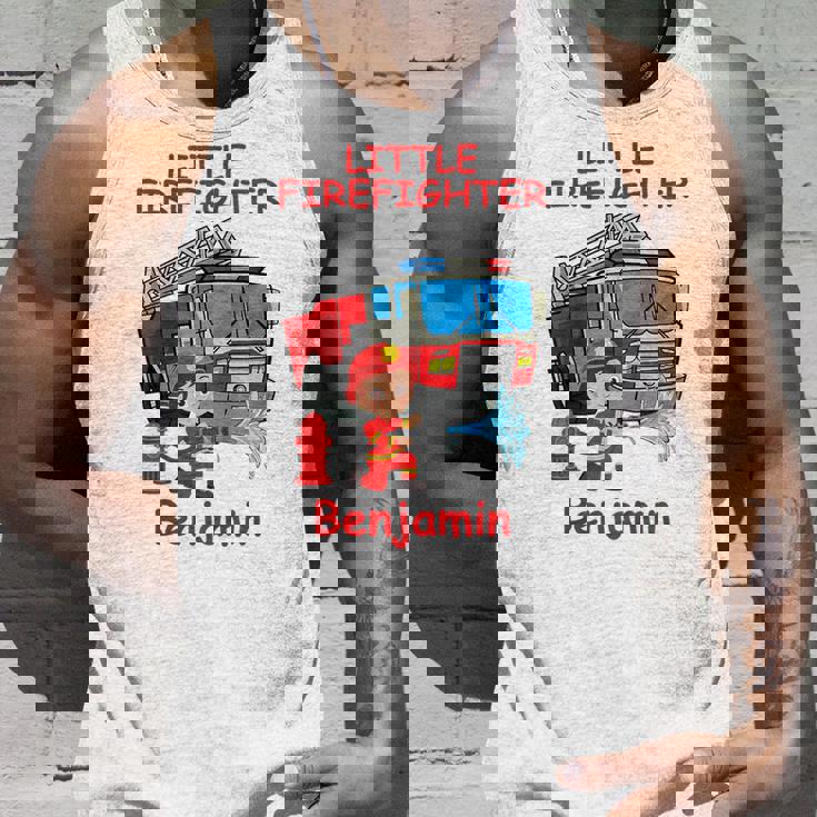 キッズ 消防署の消防車 小さな消防士ベンジャミン タンクトップ 彼への贈り物