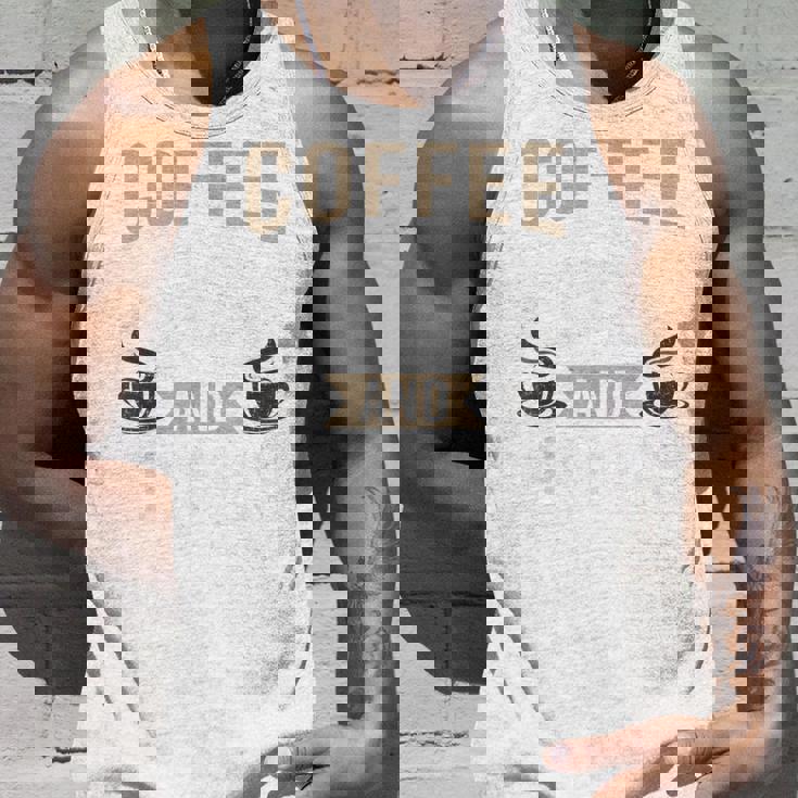 コーヒーとペキニーズ犬愛好家 タンクトップ 彼への贈り物