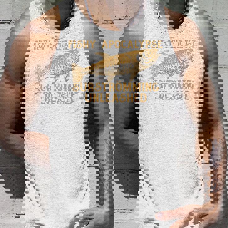 シュールストレミングの臭いゲロ魚チャレンジ 長袖tシャツ タンクトップ 彼への贈り物