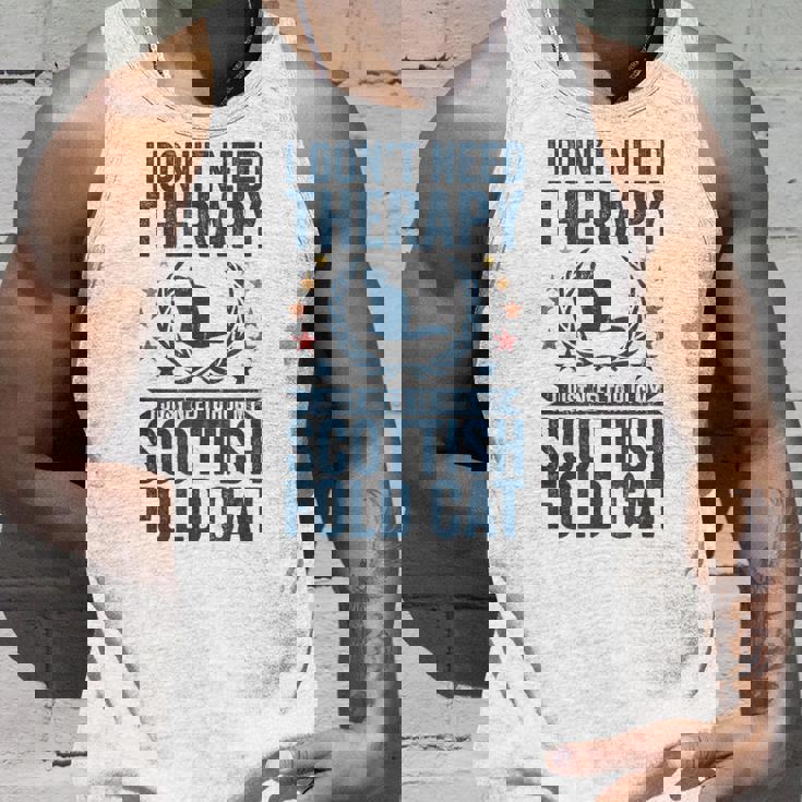 セラピーは要らない、スコティッシュ・フォールドの猫を抱きしめて タンクトップ 彼への贈り物