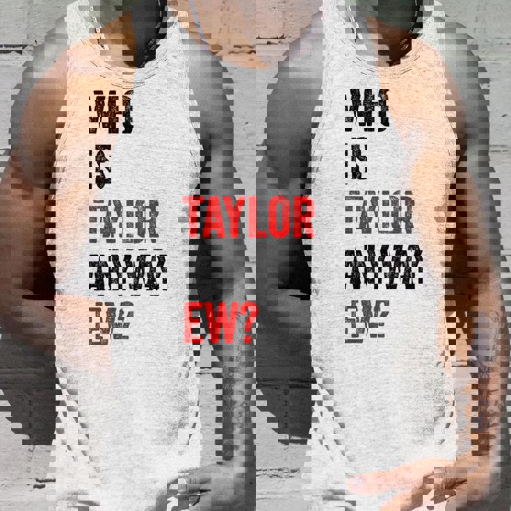 テイラー・ユーテイラーって誰？とにかく面白い タンクトップ 彼への贈り物