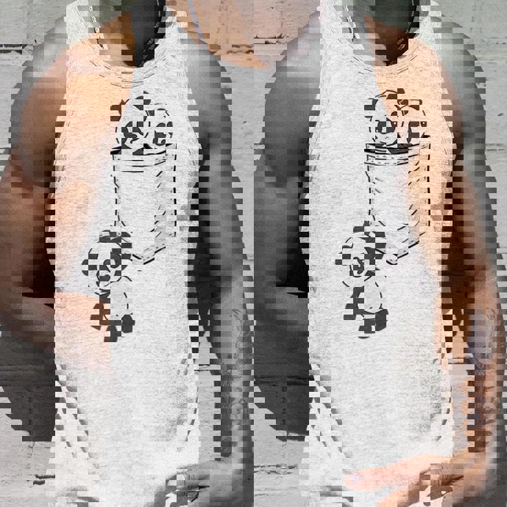 パンダ愛好家のためのポケットの中のかわいいカワイイベイビーパンダ タンクトップ 彼への贈り物