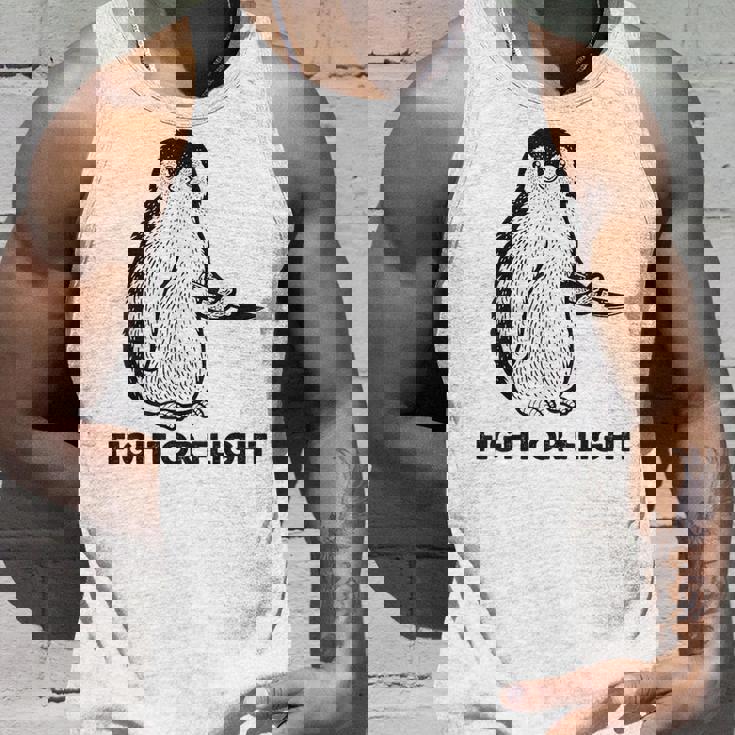 ファイト・オア・フライト・ファニー・ペンギン・パンク タンクトップ 彼への贈り物