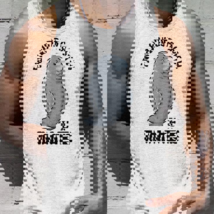 マナティーに気を取られる かわいい 海の動物 マナティー タンクトップ 彼への贈り物