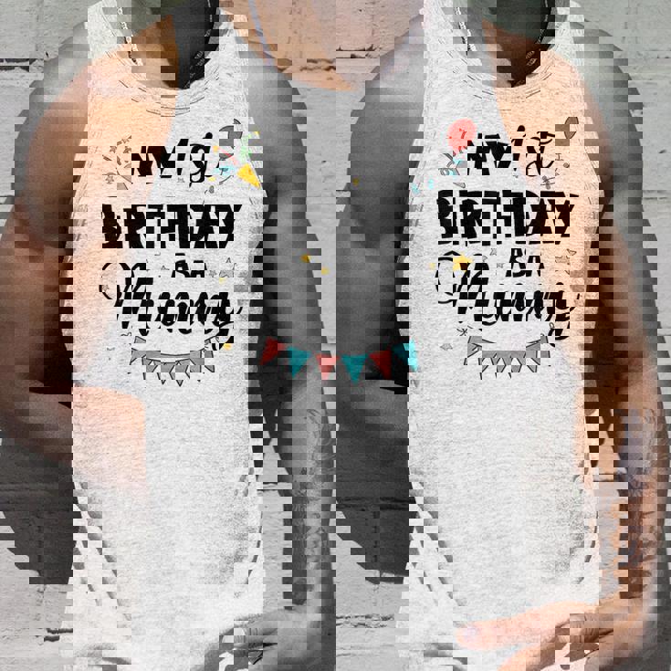 ママとしての私の1歳の誕生日パーティーイヤーを祝うママ タンクトップ 彼への贈り物