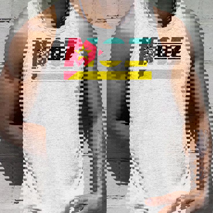 モザンビークデザイン。国旗付きモザンビーク衣装 Moz タンクトップ 彼への贈り物