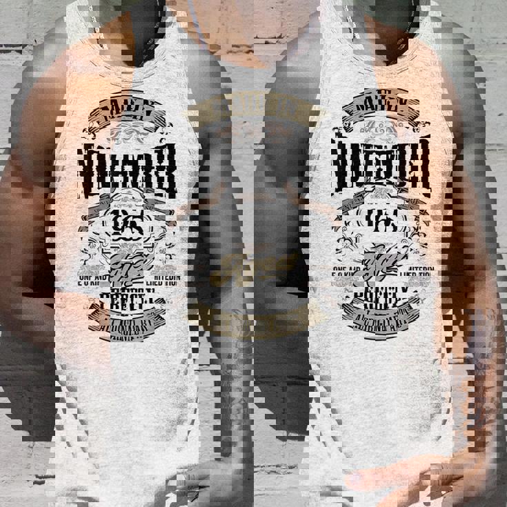 ヴィンテージ還暦祝い 1965年11月生まれ 60歳 タンクトップ 彼への贈り物