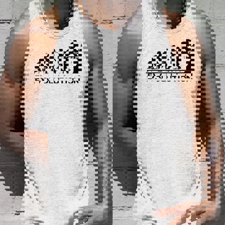 山愛好家 山登り好きにお勧めの面白い進化論 登山家のオシャレなイラスト タンクトップ 彼への贈り物