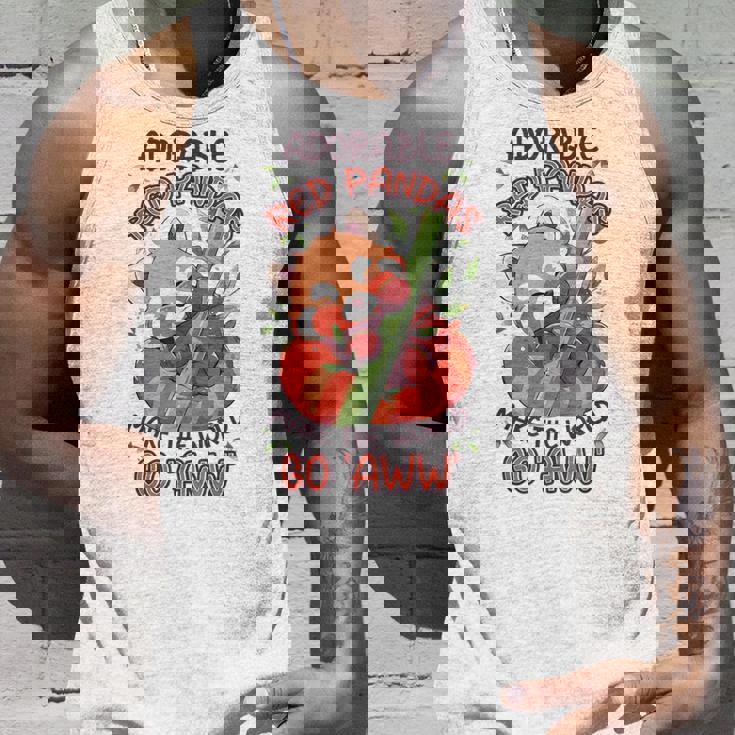 愛らしいレッサーパンダが世界を「Aww」にします。 タンクトップ 彼への贈り物