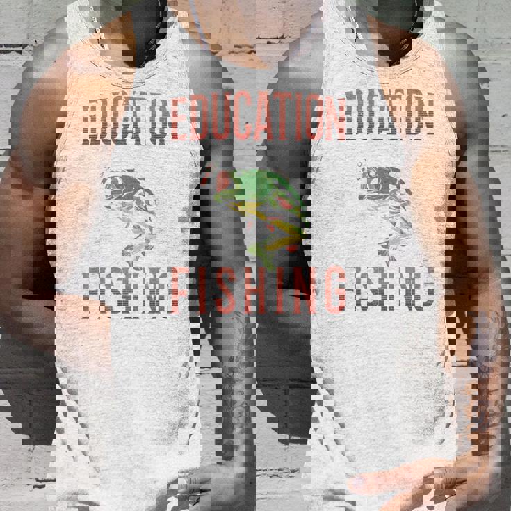 教育は重要ですが、釣りは重要です 面白い 長袖tシャツ タンクトップ 彼への贈り物