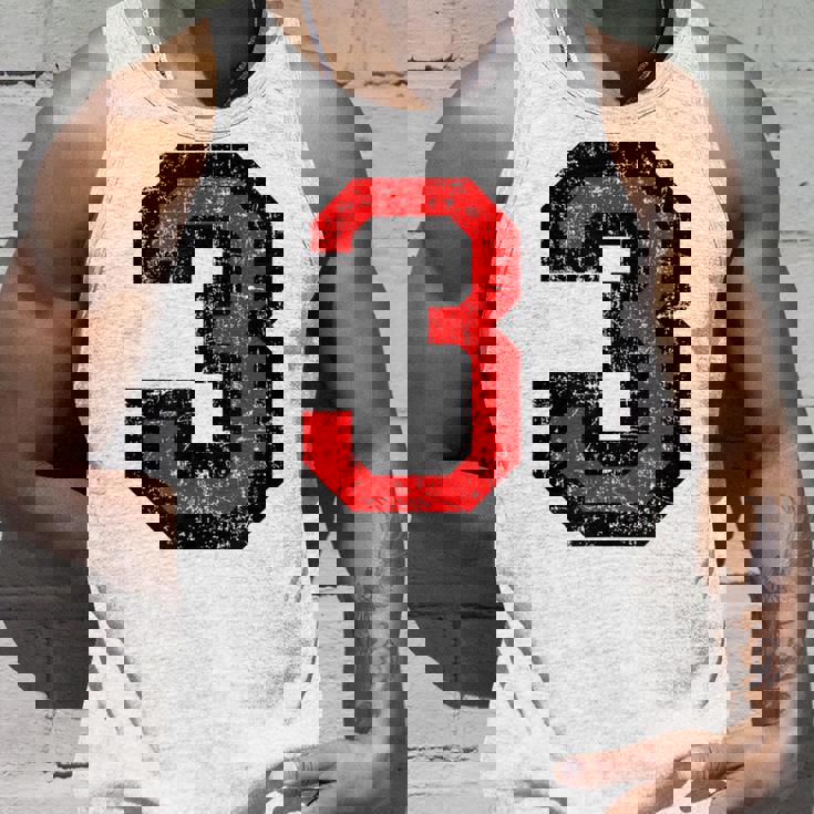 数字 3 ヴィンテージブラック&レッド タンクトップ 彼への贈り物