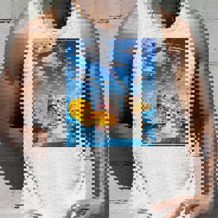 猫に乗って火を吐くサメレインボーレーザータコス 長袖tシャツ タンクトップ 彼への贈り物