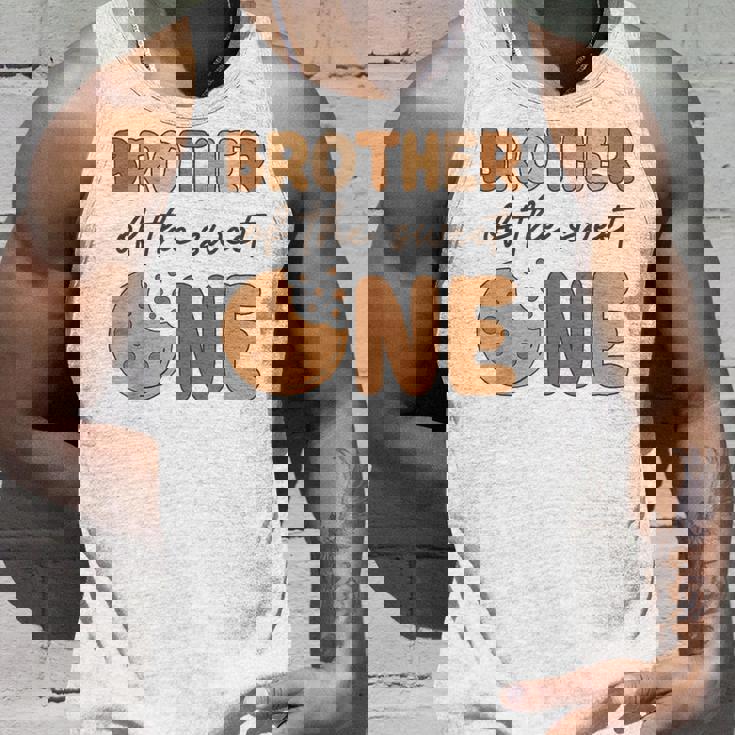 甘いものの兄弟 クッキーとミルクの誕生日パーティー タンクトップ 彼への贈り物