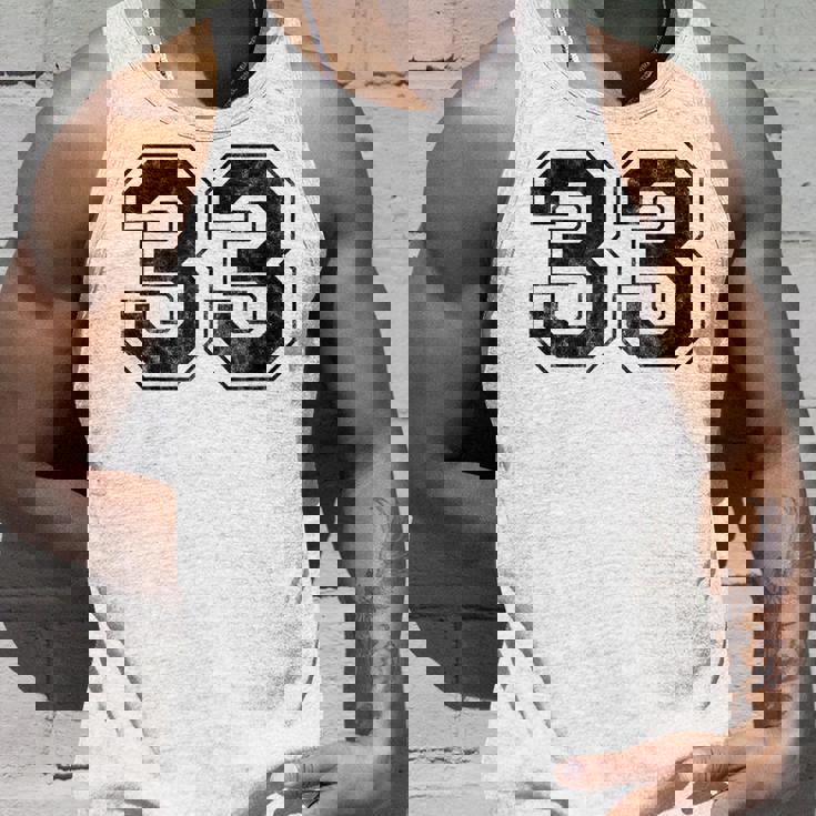 番号33 タンクトップ 彼への贈り物