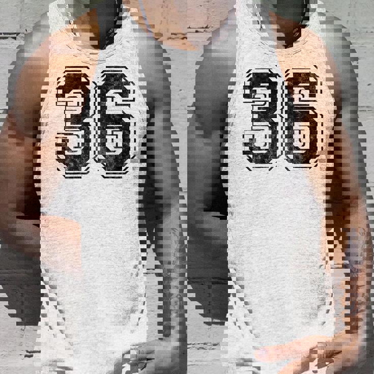 背中に36番。 タンクトップ 彼への贈り物