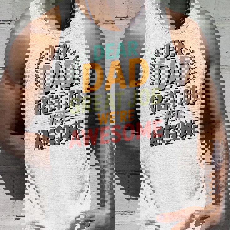 親愛なるお父さん素晴らしい仕事私たちは素晴らしい父の日ありがとう タンクトップ 彼への贈り物