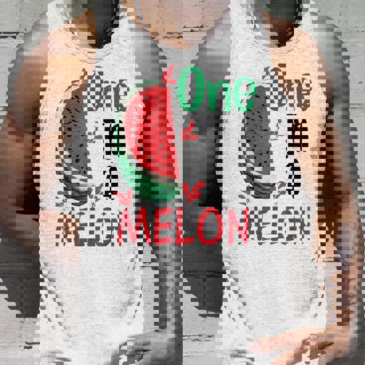 面白いスイカ ハワイのビーチでの休暇 メロンの中のかわいいもの タンクトップ 彼への贈り物