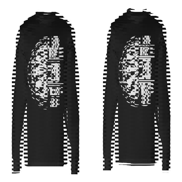 Tengo El Triple De 20 Años Chiste De Dardos Camiseta de manga larga
