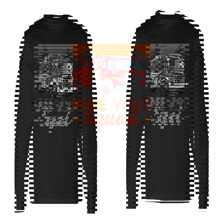 Wee Wooquad 消防車 消防士 ヴィンテージ 消防車 長袖Tシャツ