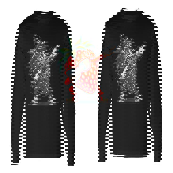 いちごを軽くたたくダンスいちごの果実を軽くたたく 長袖Tシャツ