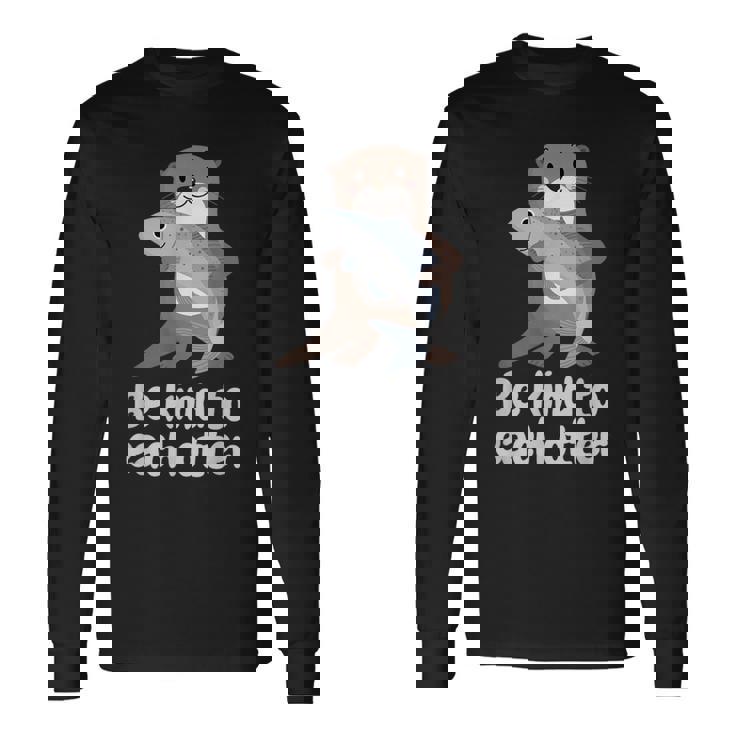 かわいいカワウソと魚と面白い言い方おかしいカワウソ 長袖Tシャツ