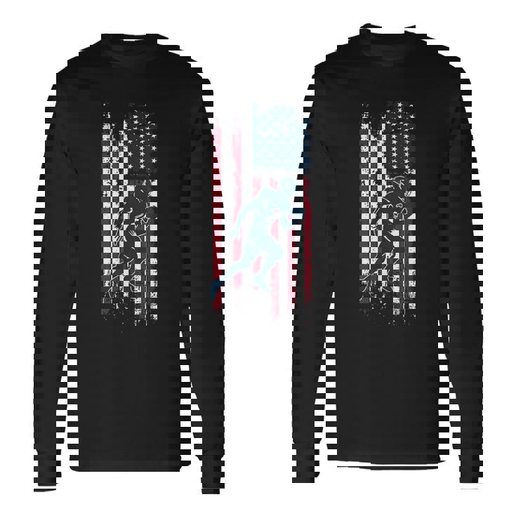 アメリカン フットボール選手 アメリカ国旗 スポーツ ファン 2024 シーズン 長袖Tシャツ