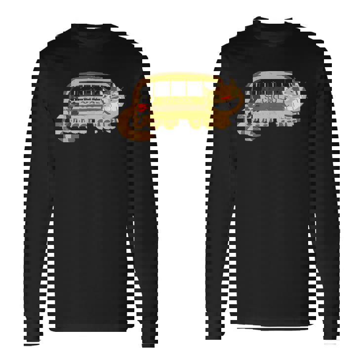 スクールキャットバスに向かうキャットバスの猫たち 長袖Tシャツ