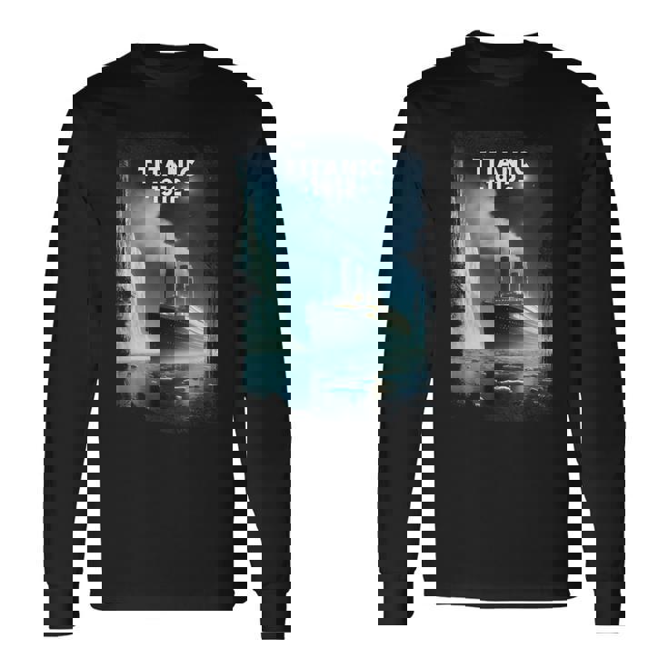 タイタニック号沈没船が1912年に氷山を襲った記念品 長袖Tシャツ ギフトのアイデア